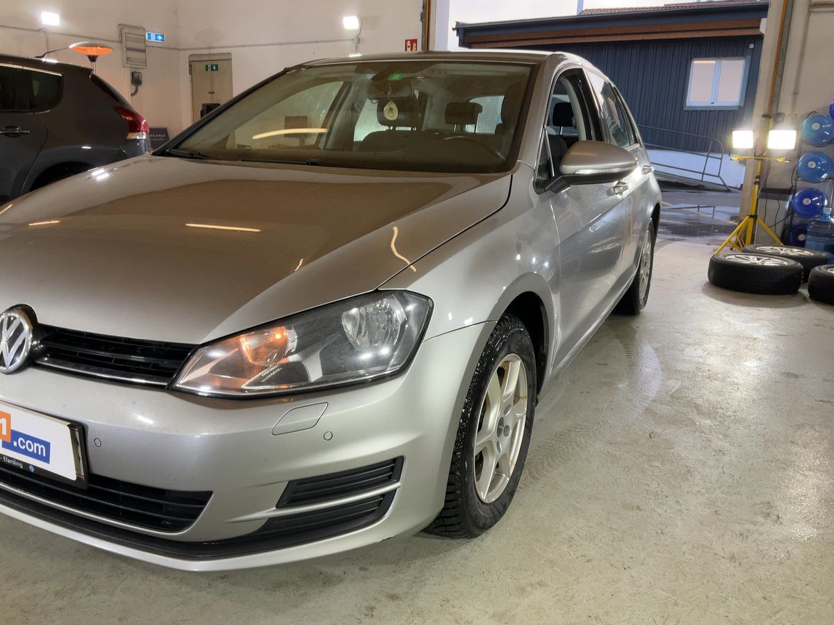 Volkswagen Golf VII 1.6 TDI Comfortline 4Motion BlueMotion