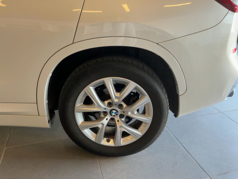 BMW X1 sDrive 16d M Sport 2020 – снимка 5