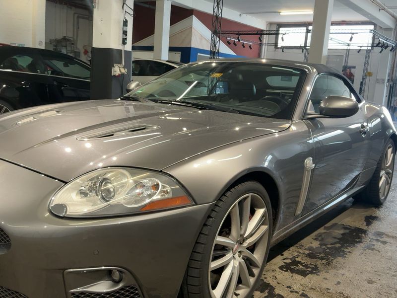 Jaguar XK 4.2 V8 Kompressor XKR — zdjęcie 2