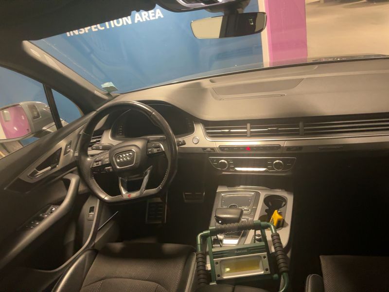 Audi Q7 3.0 V6 TDI quattro ultra — zdjęcie 12