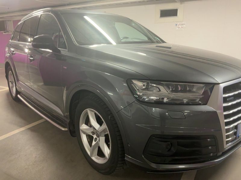 Audi Q7 3.0 V6 TDI quattro ultra — zdjęcie 8