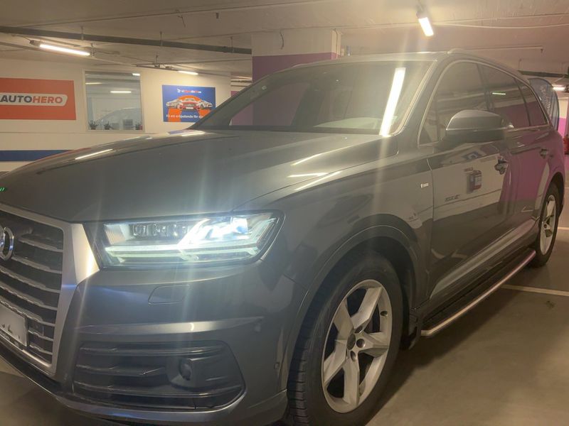 Audi Q7 3.0 V6 TDI quattro ultra — zdjęcie 2