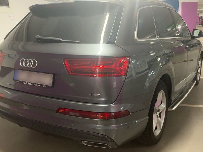 Audi Q7 3.0 V6 TDI quattro ultra — zdjęcie 6