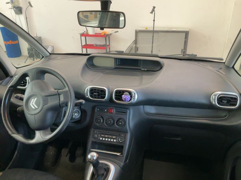 Citroen C3 Picasso 1.6 HDi Seduction — zdjęcie 12