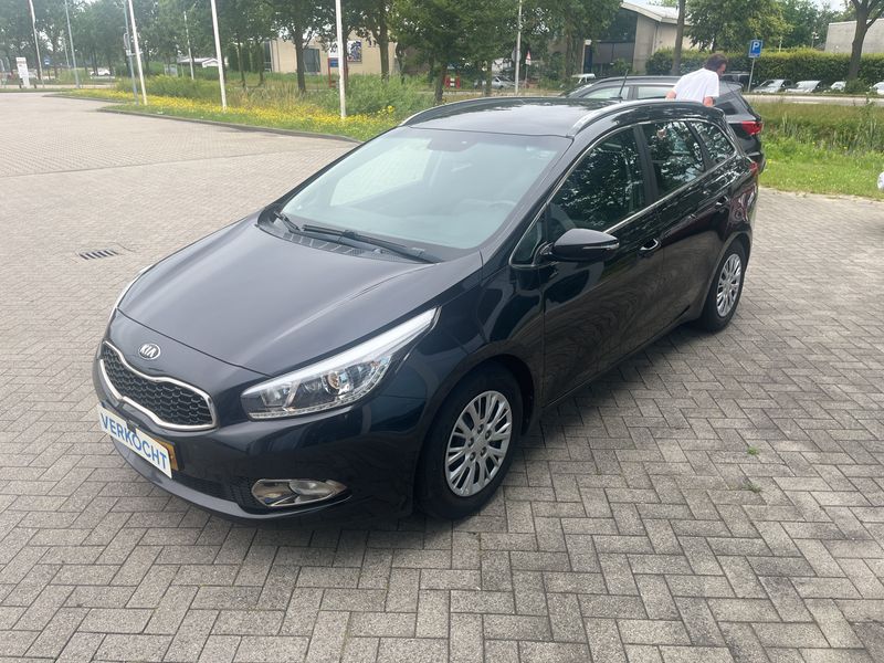 Kia cee'd 1.6 GDI Dream-Team