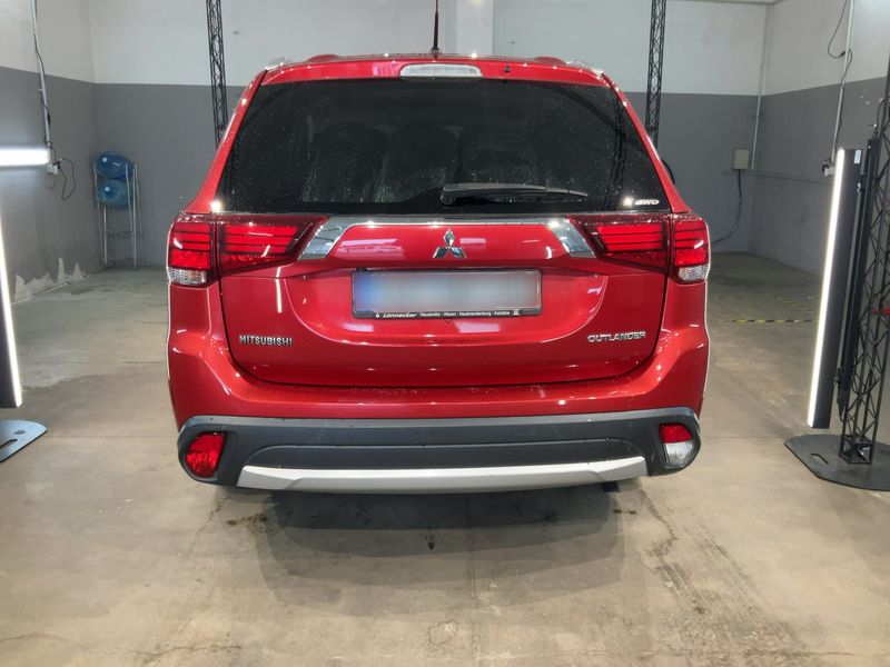 Mitsubishi Outlander 2.2 DI-D SUV-Star+ 4WD — zdjęcie 5