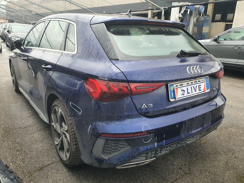 Audi A3 Sportback 35 TDI S line — zdjęcie 3