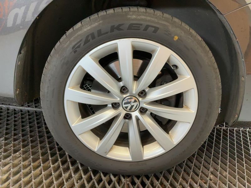 Volkswagen Sharan 2.0 TDI Highline BlueMotion Tech 2014 – снимка 11