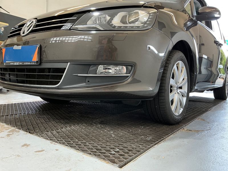 Volkswagen Sharan 2.0 TDI Highline BlueMotion Tech 2014 – снимка 28