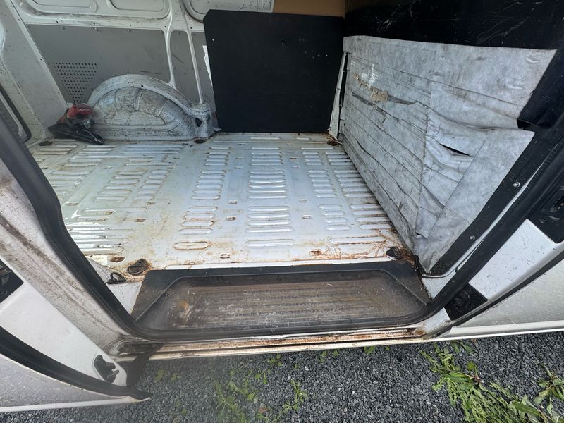 Volkswagen T6 Transporter 2.0 TDI Kasten EcoProfi — zdjęcie 13
