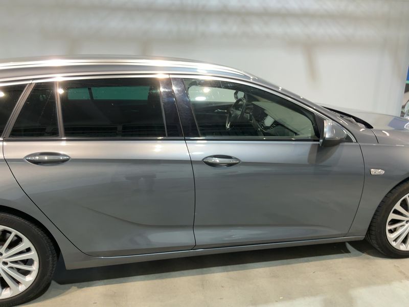 Opel Insignia Sports Tourer 2.0 CDTI Innovation 4x4 — zdjęcie 7