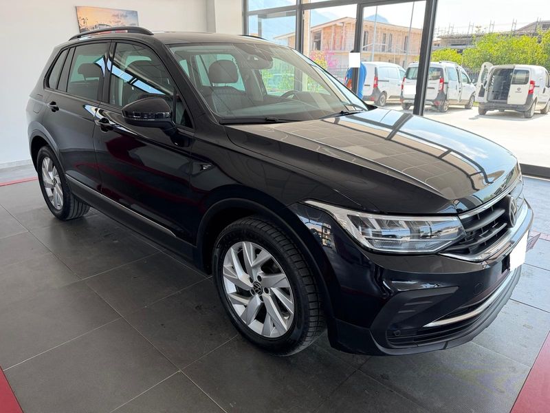 Volkswagen Tiguan 2.0 TDI Life — zdjęcie 6