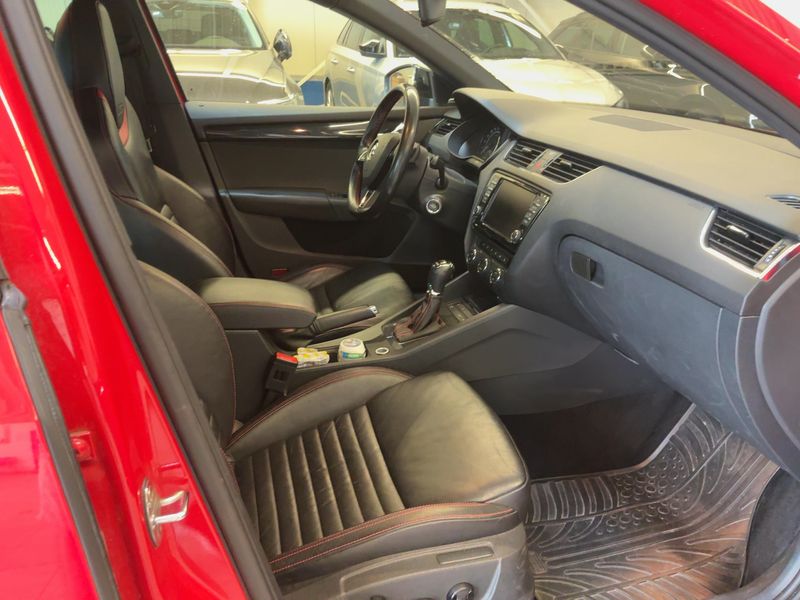 Skoda Octavia 2.0 TDI RS 2015 – снимка 17