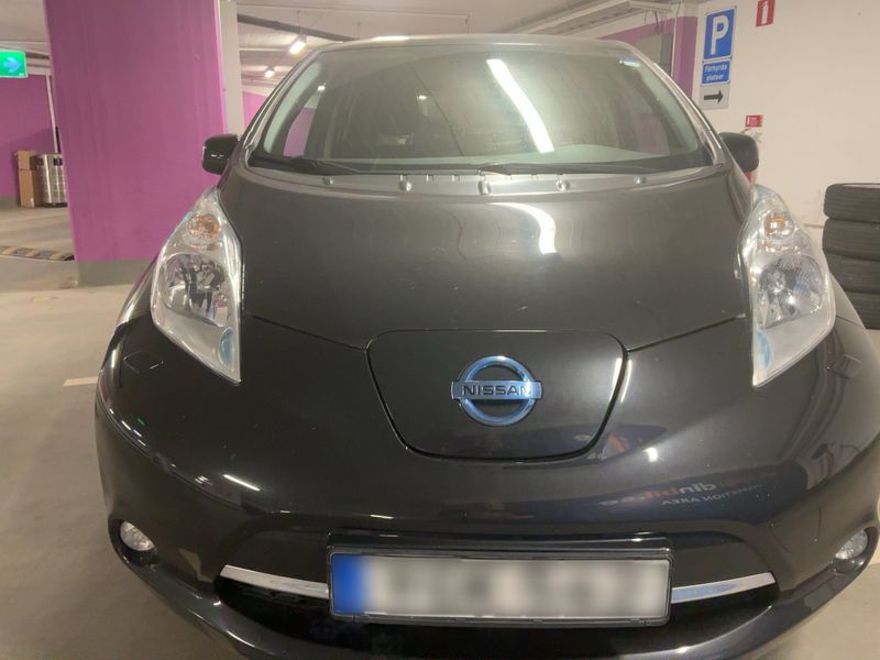 Nissan Leaf electric drive 80 kW Basis — zdjęcie 9