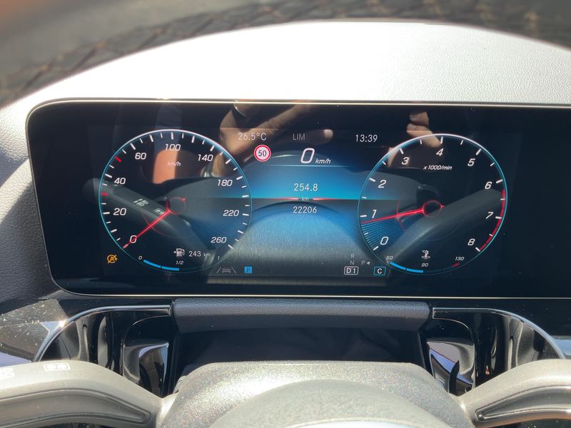 Mercedes-Benz GLA-Klasse GLA 200 Progressive — zdjęcie 13