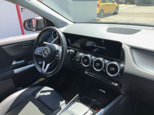Mercedes-Benz GLA-Klasse GLA 200 Progressive — zdjęcie 12