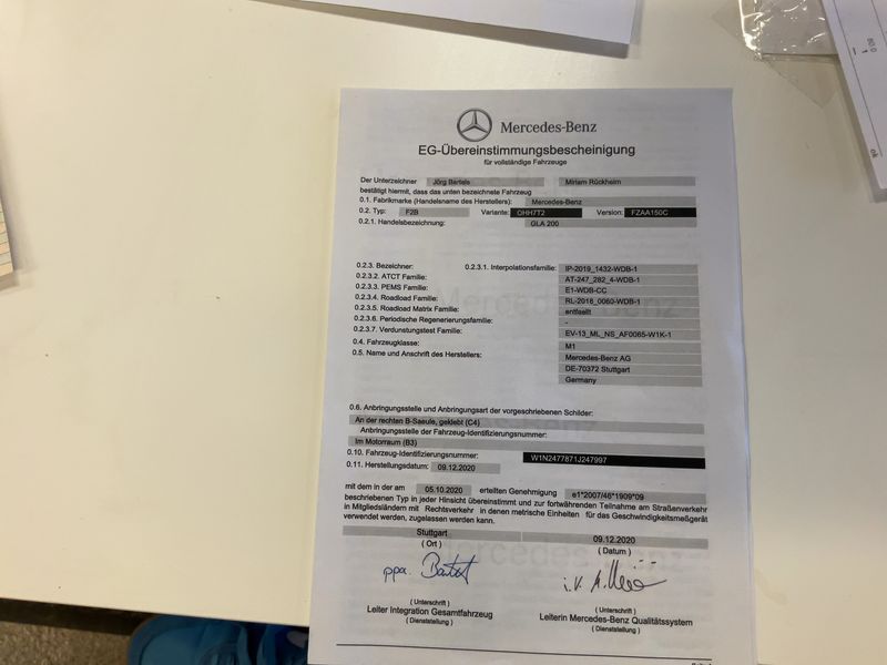 Mercedes-Benz GLA-Klasse GLA 200 Progressive — zdjęcie 16