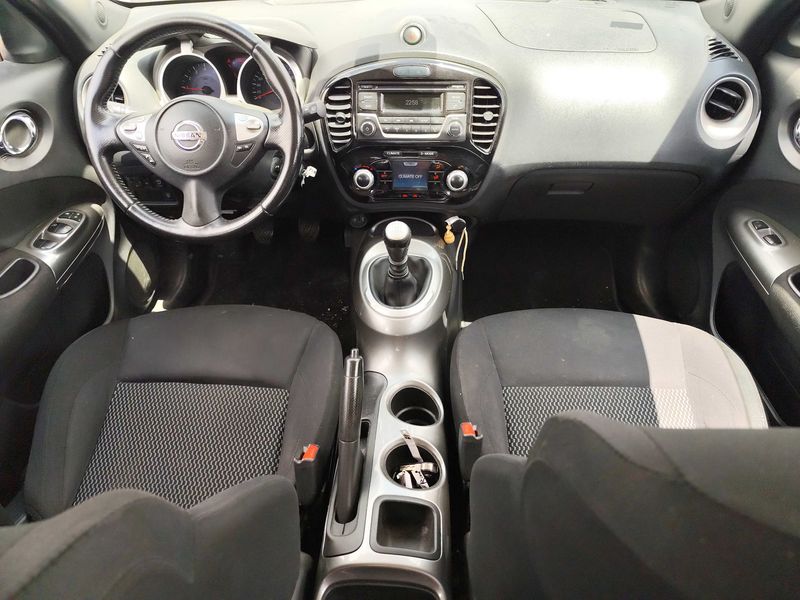 Nissan Juke 1.2 Acenta — zdjęcie 11