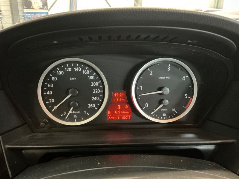 BMW 5er 530d — zdjęcie 13