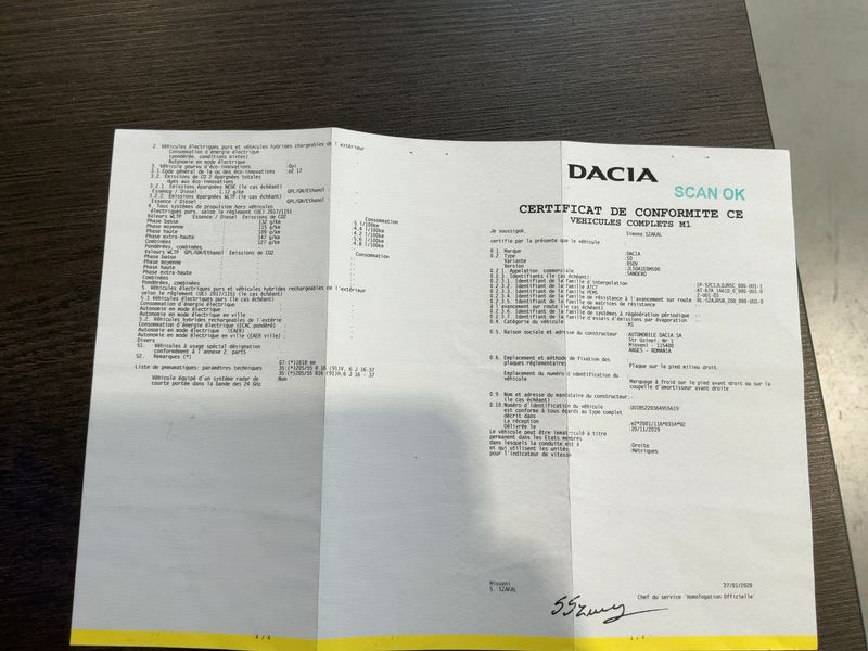 Dacia Sandero 1.5 Blue dCi Stepway Prestige — zdjęcie 16