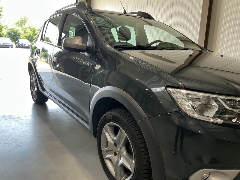 Dacia Sandero 1.5 Blue dCi Stepway Prestige — zdjęcie 8