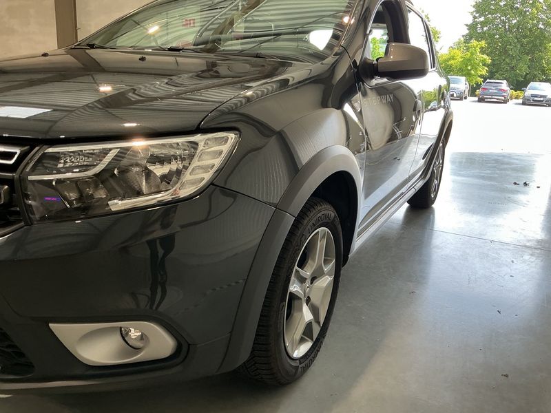 Dacia Sandero 1.5 Blue dCi Stepway Prestige — zdjęcie 2