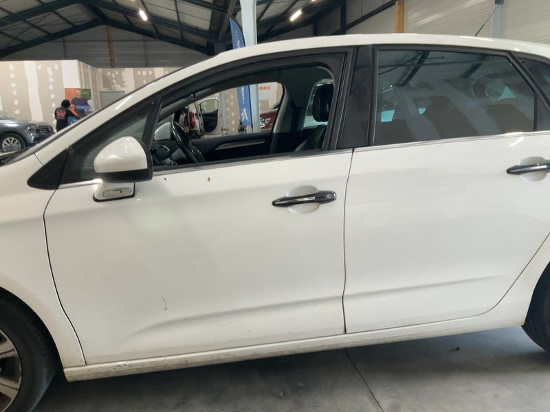 Citroen C4 1.6 Blue-HDi Shine 2016 – снимка 4