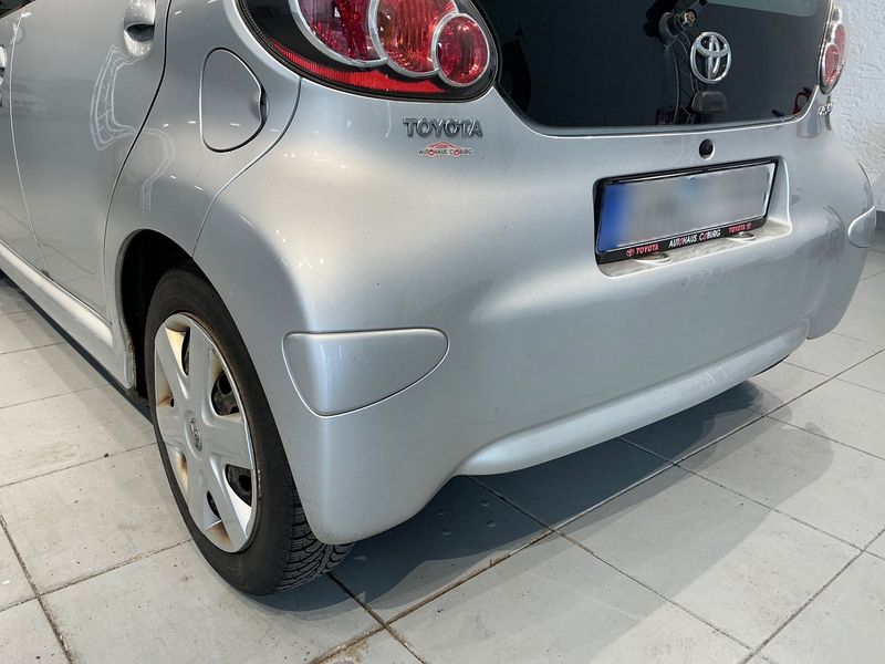 Toyota Aygo 1.0 Cool 2010 – снимка 38