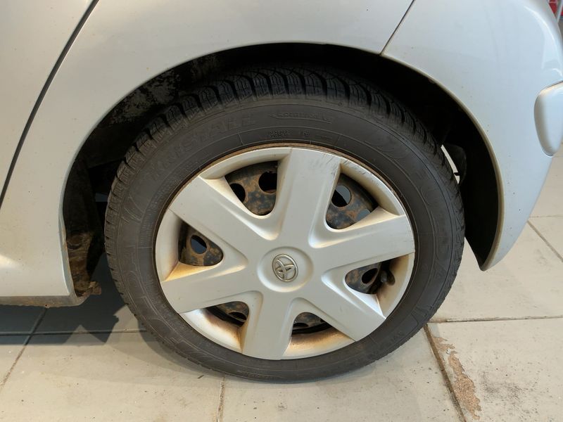 Toyota Aygo 1.0 Cool 2010 – снимка 5