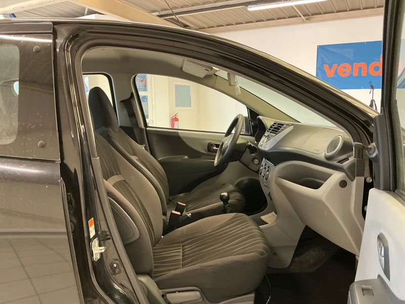 Nissan Pixo 1.0 Acenta — zdjęcie 3