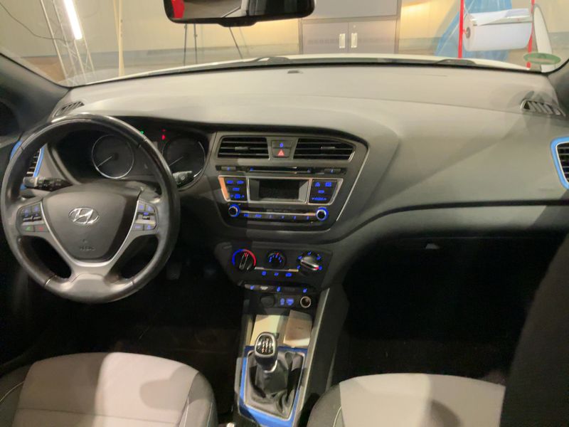 Hyundai i20 1.0 TGDI Passion blue 2017 – снимка 17