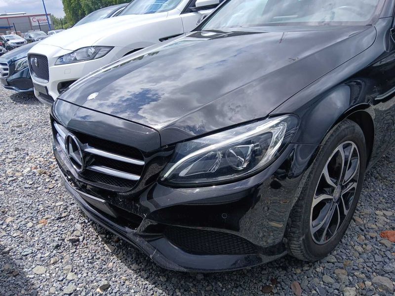 Mercedes-Benz C-Klasse C 200 d T BlueTEC Avantgarde — zdjęcie 7