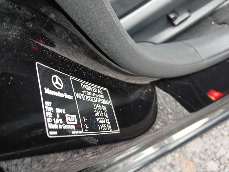 Mercedes-Benz C-Klasse C 200 d T BlueTEC Avantgarde — zdjęcie 21