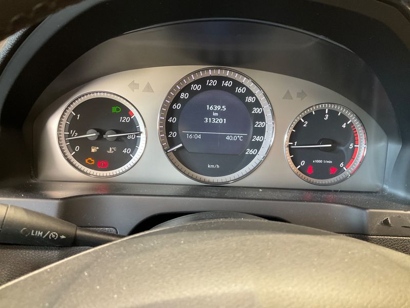 Mercedes-Benz C-Klasse C 220 CDI T Avantgarde — zdjęcie 4