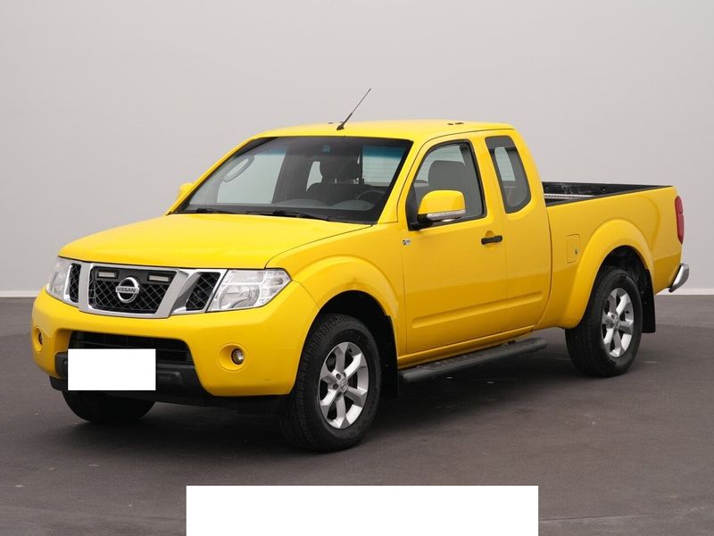 Navara Pick-up 2.5 dCi King Cab SE 4x4