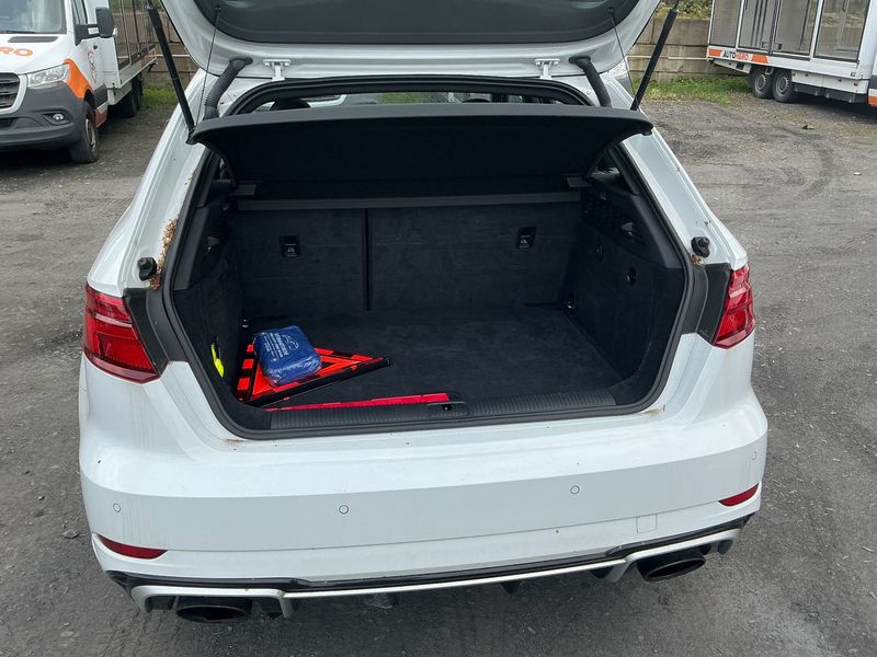 Audi RS 3 Sportback 2.5 TFSI quattro — zdjęcie 10