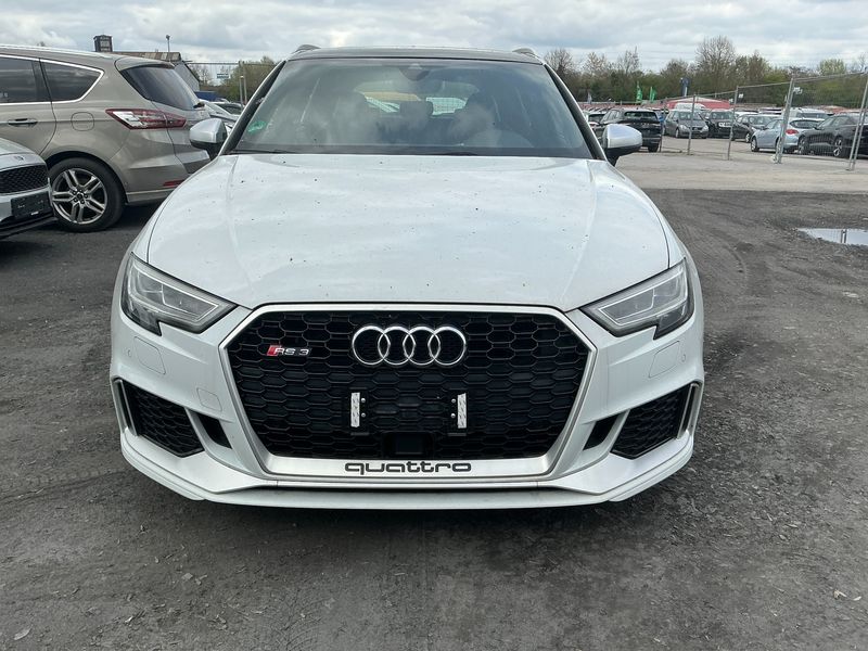 Audi RS 3 Sportback 2.5 TFSI quattro — zdjęcie 9