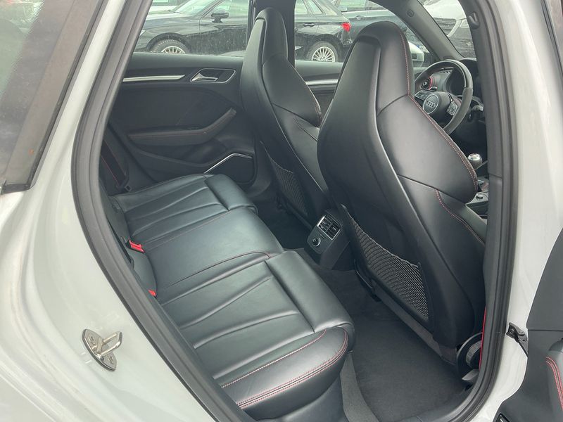 Audi RS 3 Sportback 2.5 TFSI quattro — zdjęcie 14