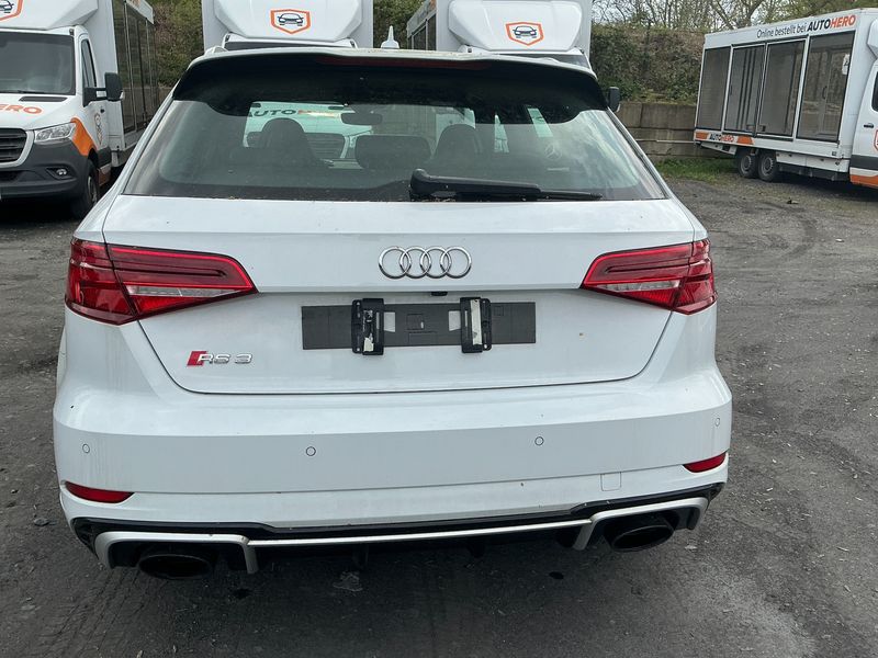 Audi RS 3 Sportback 2.5 TFSI quattro — zdjęcie 5