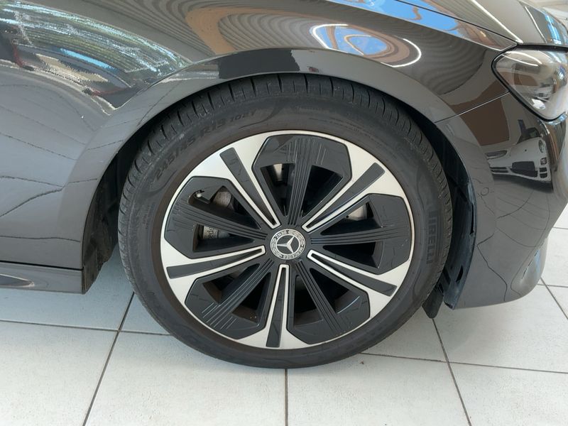Mercedes-Benz E-Klasse E 300 de T 4Matic Avantgarde Advanced 2024 – снимка 11