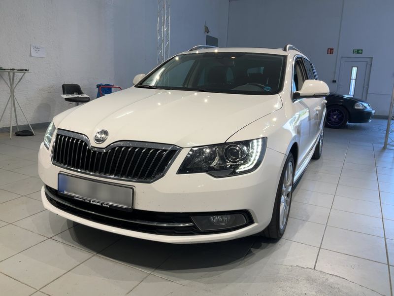 Skoda Superb 2.0 TDI Exclusive