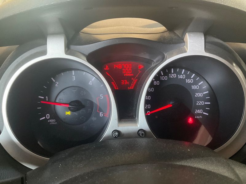 Nissan Juke 1.5 Turbodiesel Tekna — zdjęcie 13