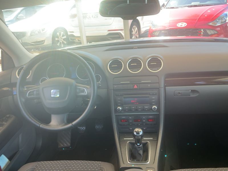Seat Exeo 2.0 TDI Style — zdjęcie 12