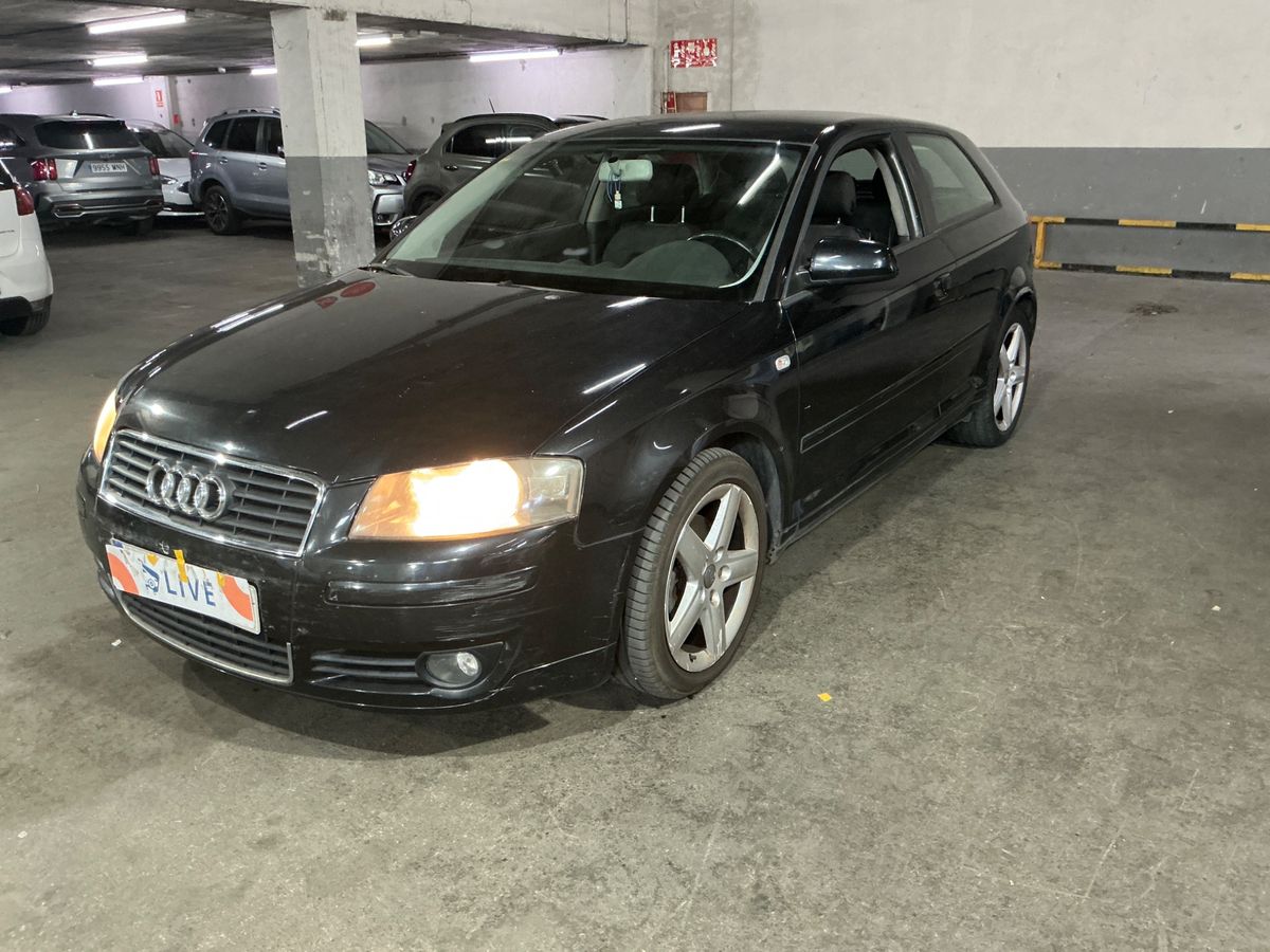 Audi A3 2003 — photo 1
