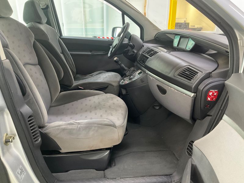 Peugeot 807 2.0 HDi ST — zdjęcie 3