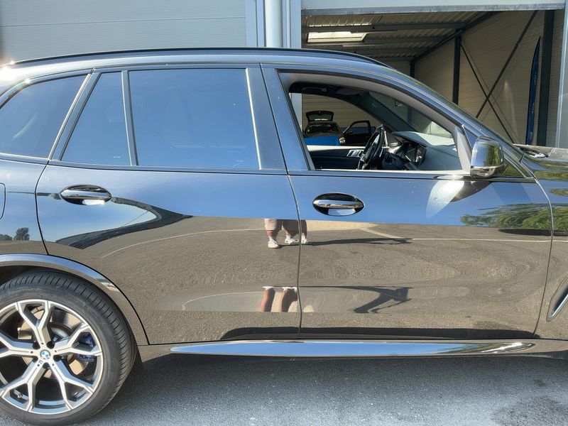 BMW X5 xDrive 45e M Sport — zdjęcie 7