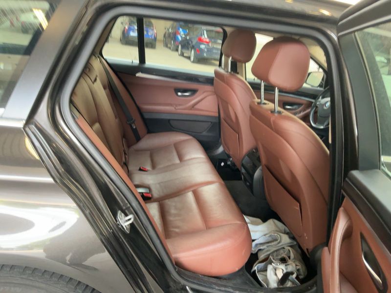 BMW 5er 520d 2015 – снимка 19