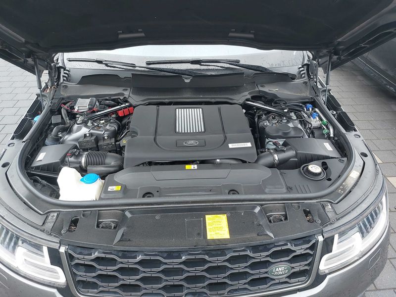Land Rover Range Rover Sport 4.4 SDI HSE Dynamic — zdjęcie 8