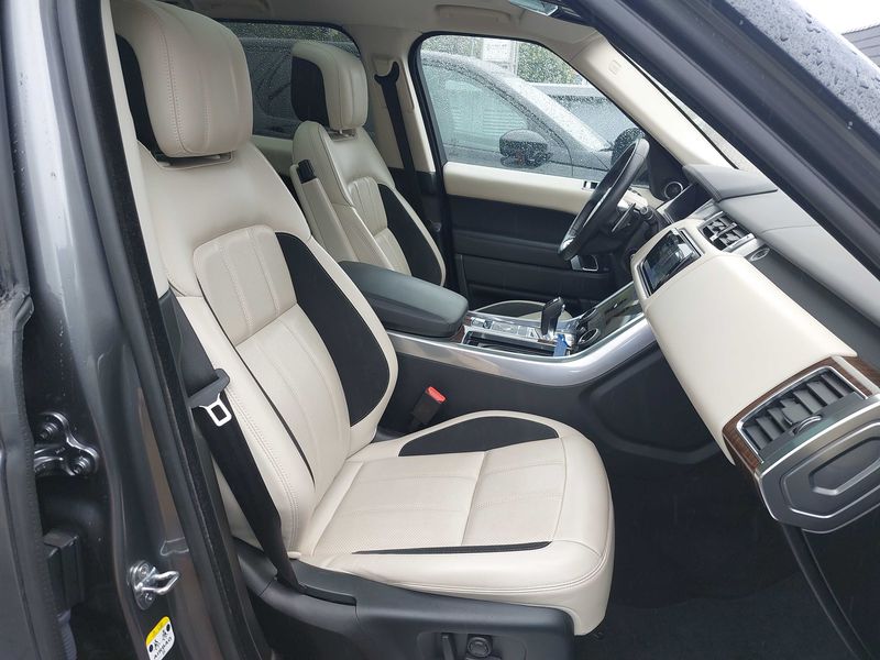 Land Rover Range Rover Sport 4.4 SDI HSE Dynamic — zdjęcie 10
