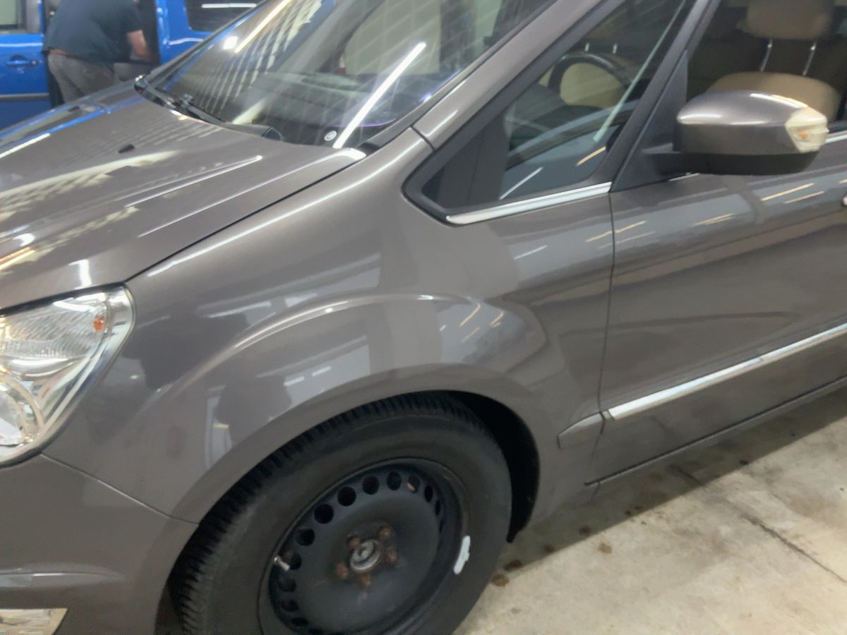 Ford Galaxy 2.0 EcoBoost Titanium